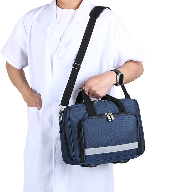مجموعة الإسعافات الأولية الخار - مراجعة Field Dressing Kit وسعره
