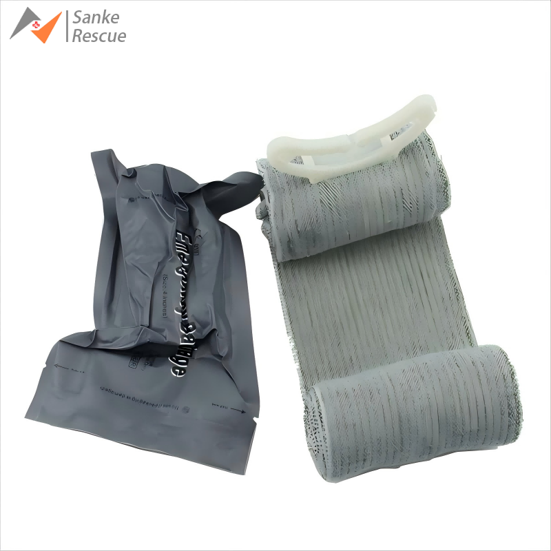 مجموعة الصدمات للإسعافات الأول - مراجعة Field Dressing Kit وسعره